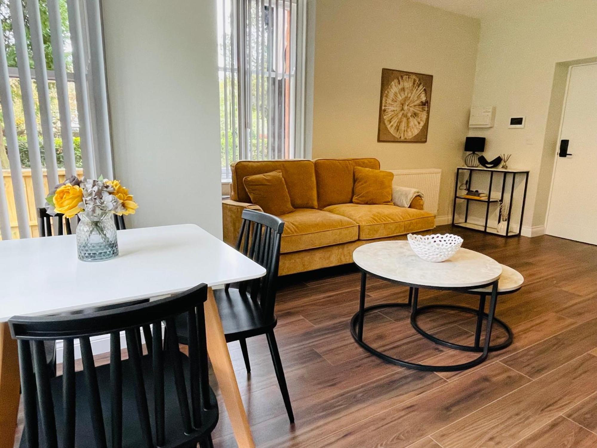 Eastwood Lodge Apartment No1 وودهال سبا المظهر الخارجي الصورة